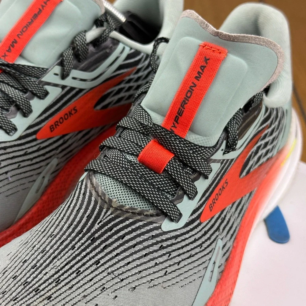 Brooks hyperion max